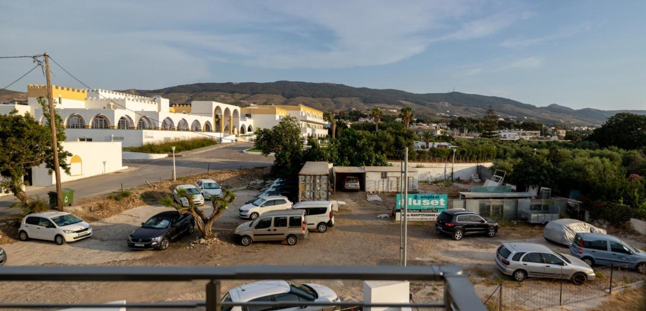 On The Breeze 1 Apartment Kos Town Exterior photo